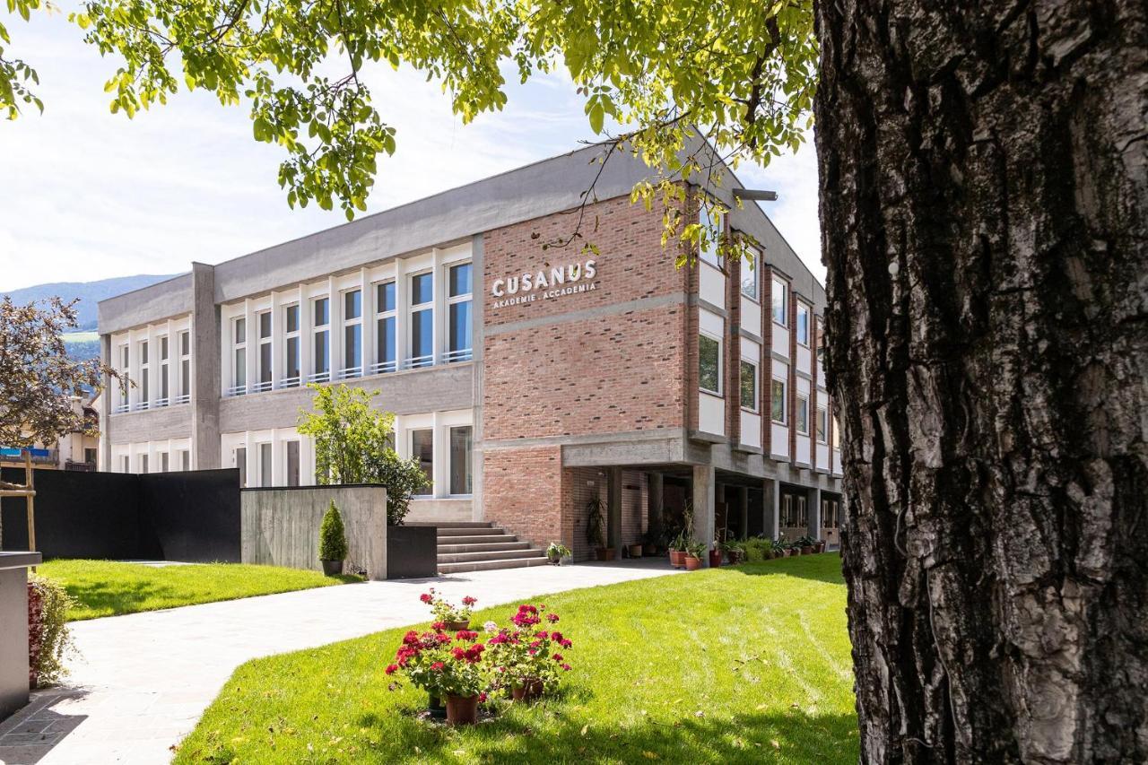 Cusanus Akademie - Accademia Cusanus Bressanone Dış mekan fotoğraf